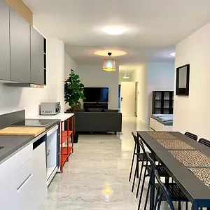 Isabel Apartamento Amberes