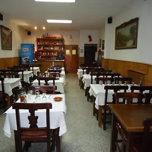 Residència Restaurant Indalo Maison d'hôtes